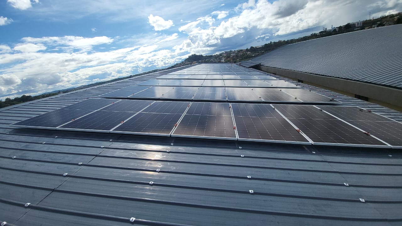 Hệ mặt trời 30kw ở Madagascar