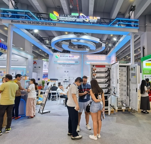 Bluesun Showcases LiFePO4 Batteries & Solar Energy Giải pháp at the 138th Canton Fair