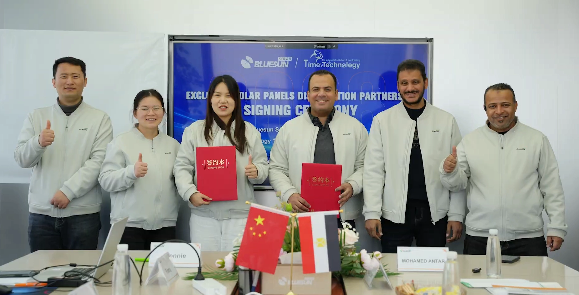 Bluesun Solar Signs Exclusive Tấm pin mặt trời Distribution Partnership in Egypt